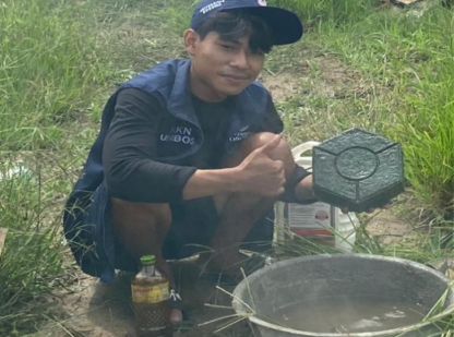 Pencetak paving block