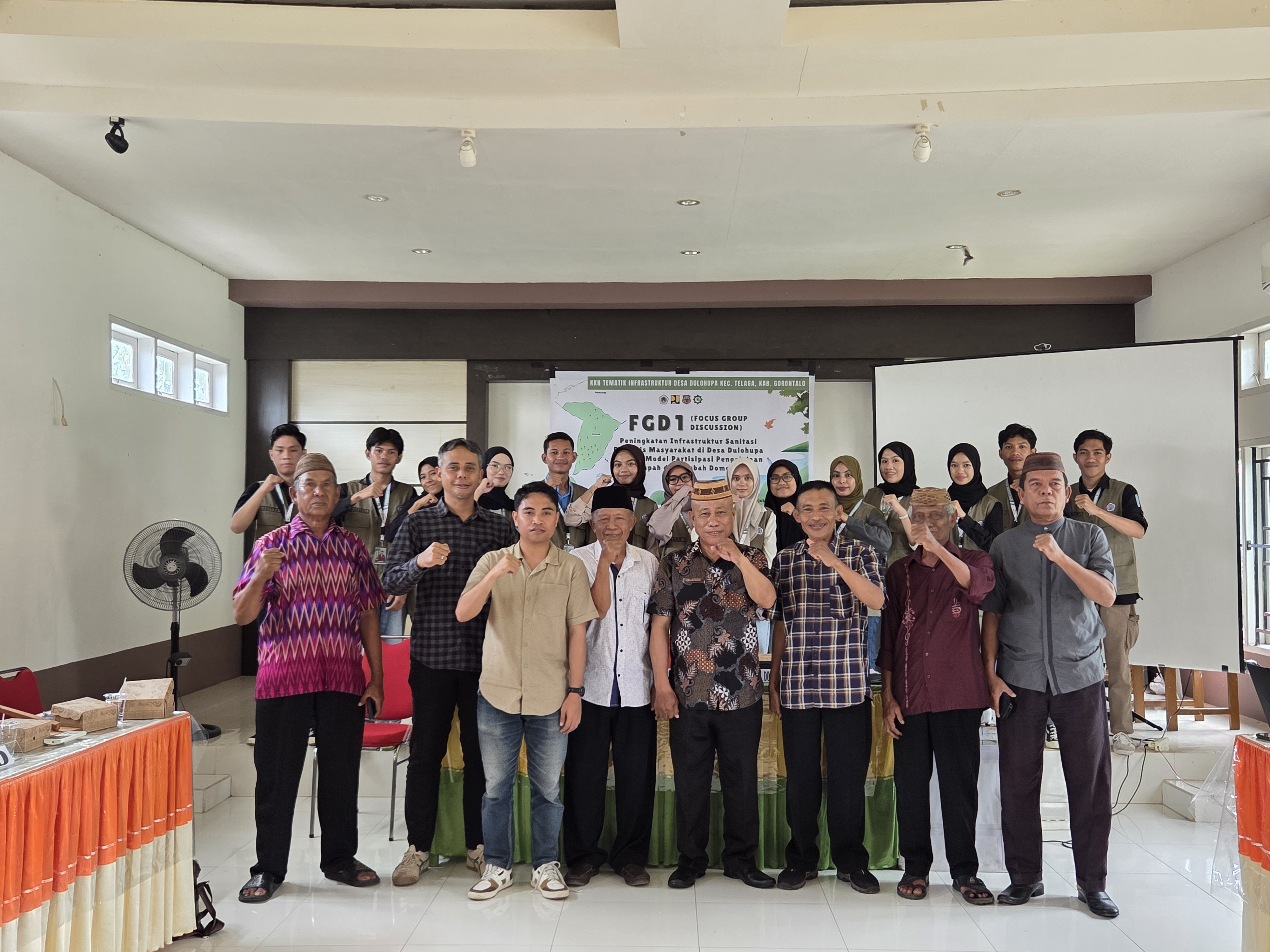 FGD 3 Penyusunan RAB, RKM, DED mengenai rancangan TPS3R, RLH, MCK, Jamban, Bak Sampah dan Jalan Lingkungan